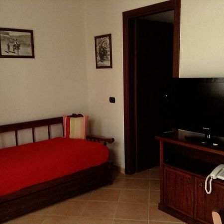 Kamikos Aparthotel Сикулиана Екстериор снимка
