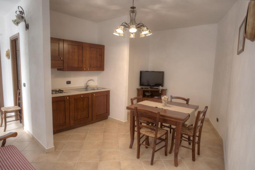 Kamikos Aparthotel Сикулиана Стая снимка