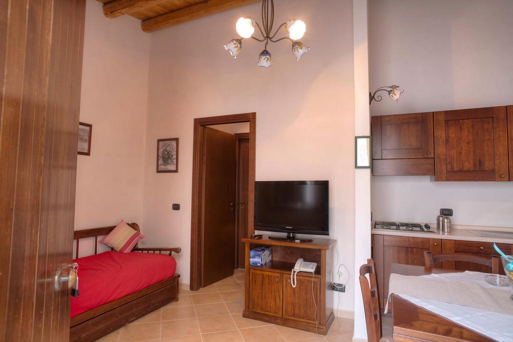 Kamikos Aparthotel Сикулиана Екстериор снимка